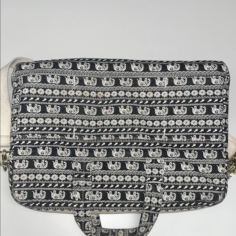 Dachee Black / White Elephant Print Laptop Bag w/ strap
